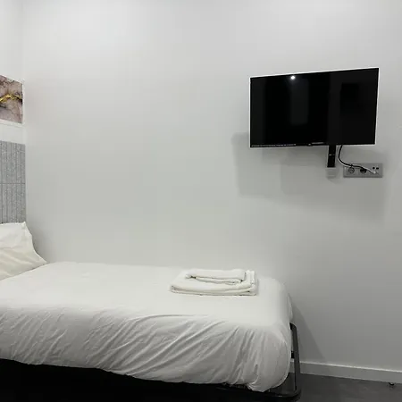 Laniakea Suites Lisbon Room photo