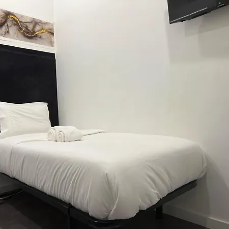 Laniakea Suites Lisbon Room photo