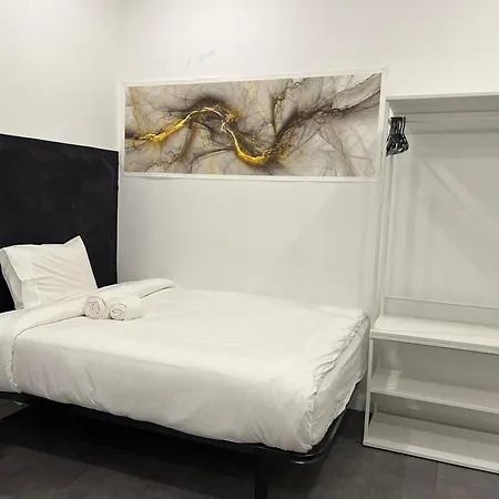Laniakea Suites Lisbon Room photo