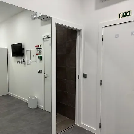 Laniakea Suites Lisbon Room photo